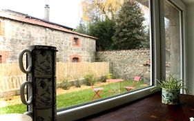 Superbe Appartement Avec Jacuzzi Et Jardin Prive